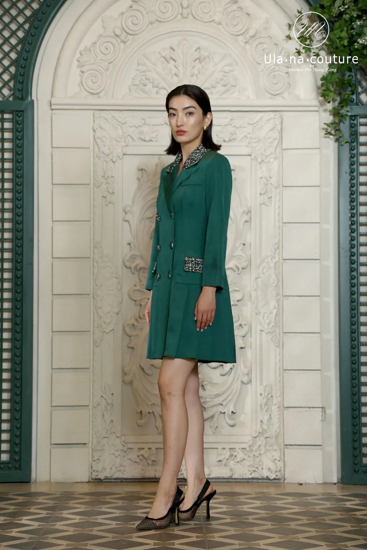 Temperament and design sense, commuting femininity, double breasted V-neck, slim fit suit skirt, dark green ULA