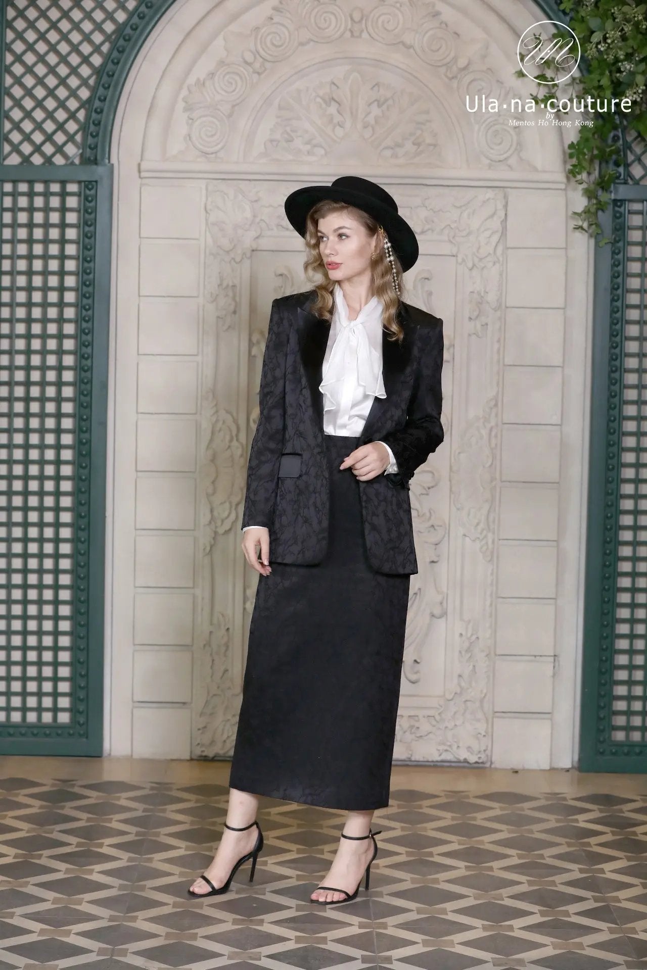 Black suit set, women's new casual temperament, professional suit three piece set ULA