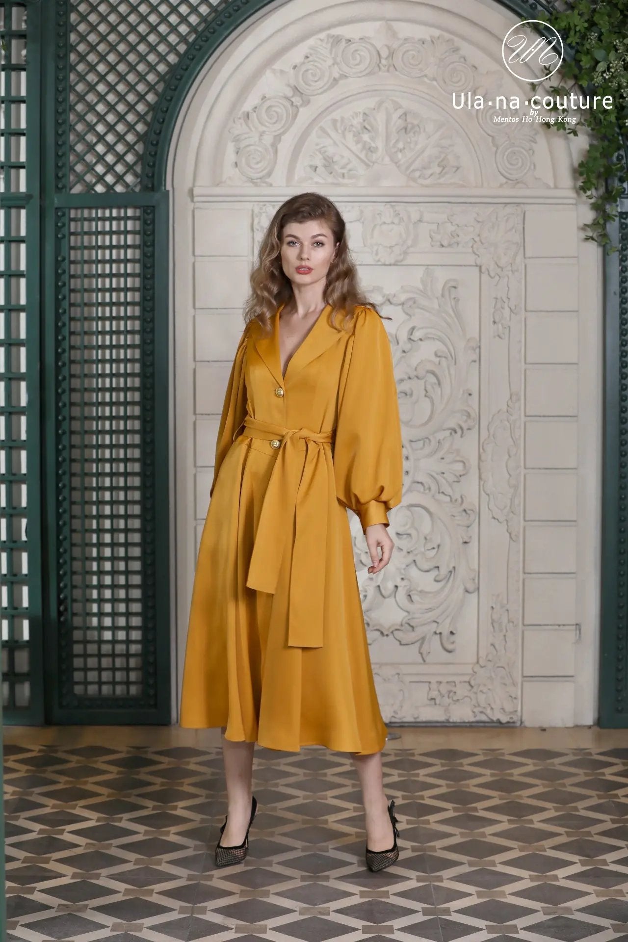 Waist tightening, slimming and dignified 9-quarter sleeve coat style women's dress ULA