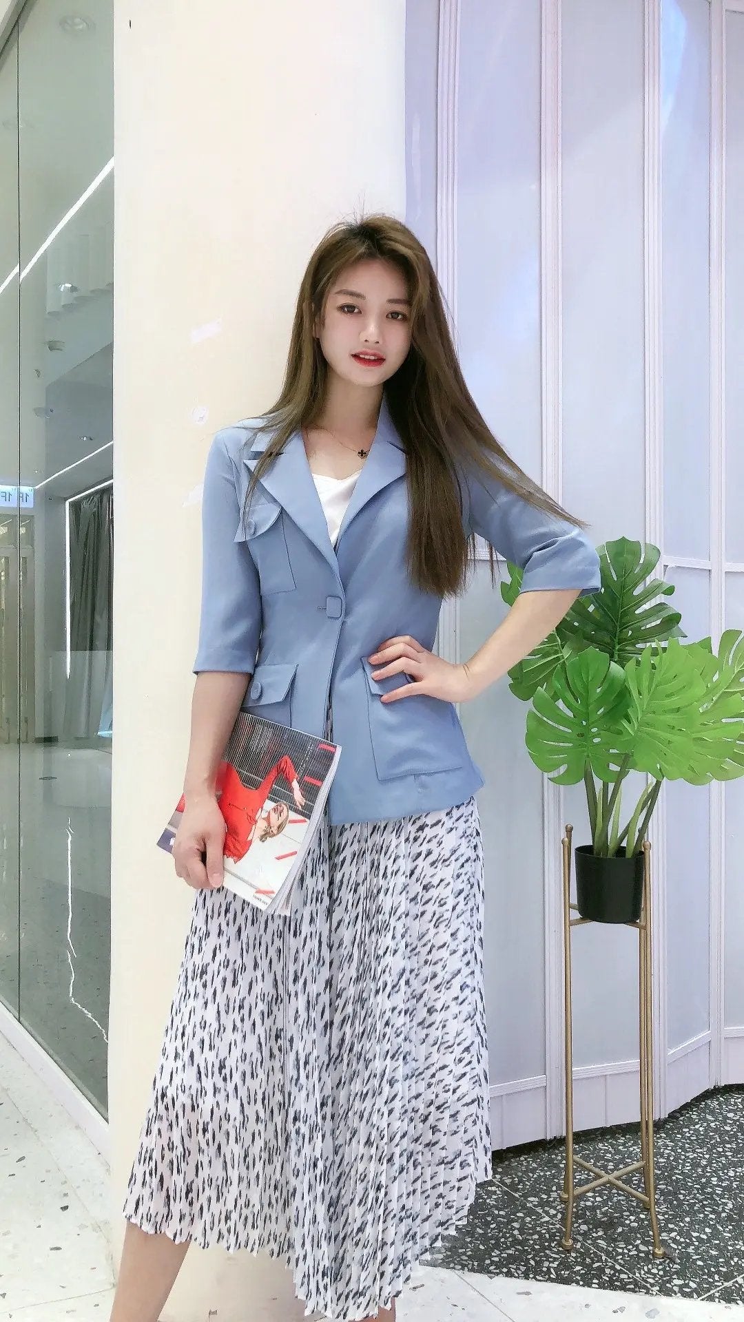 Stylish Pleated Midi Skirt ULA