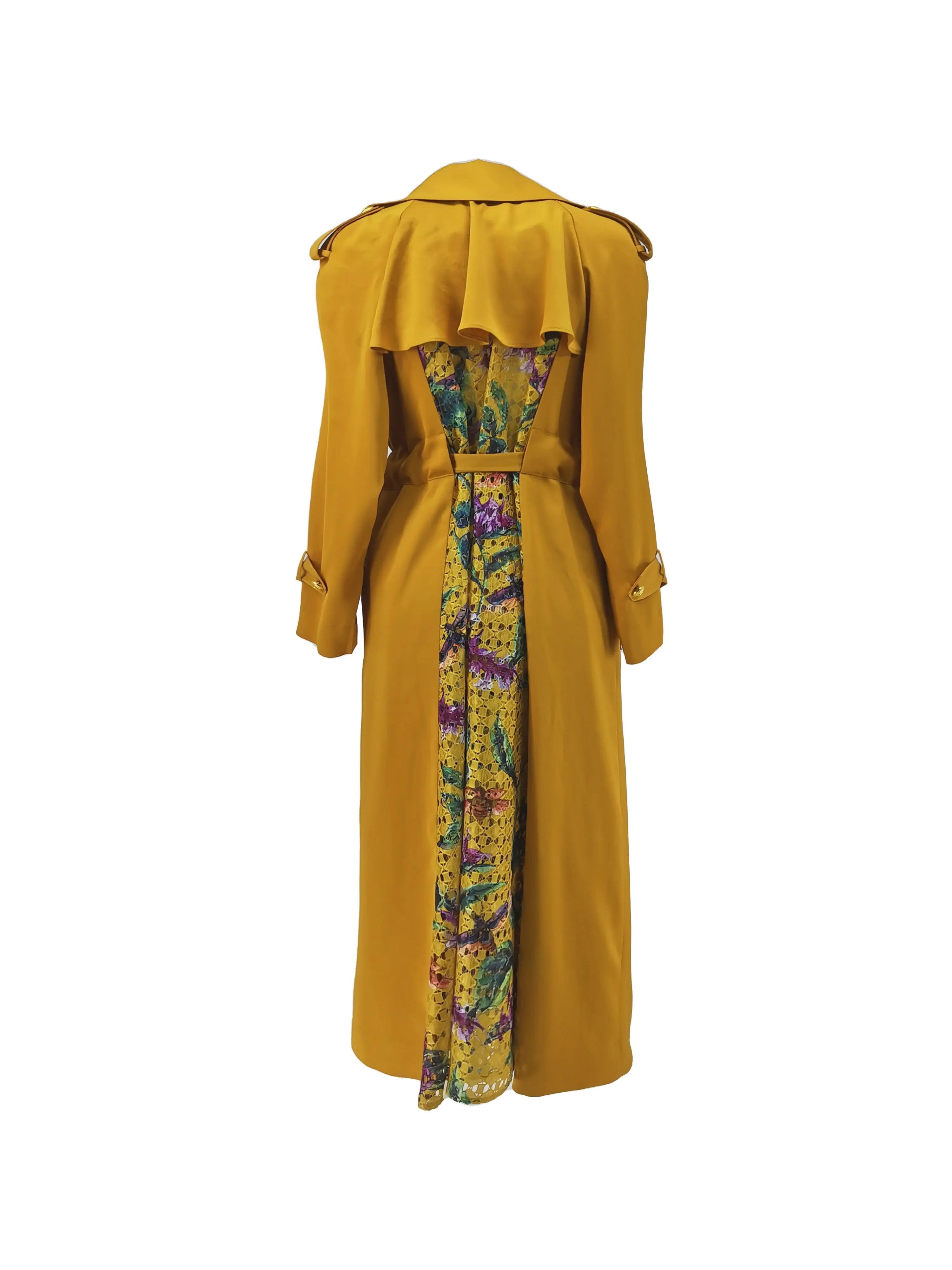 This year's fashion trend is beautiful sets for women with a sense of luxury. Celebrity bottomed dresses, double-sided coats, two-piece sets ULA