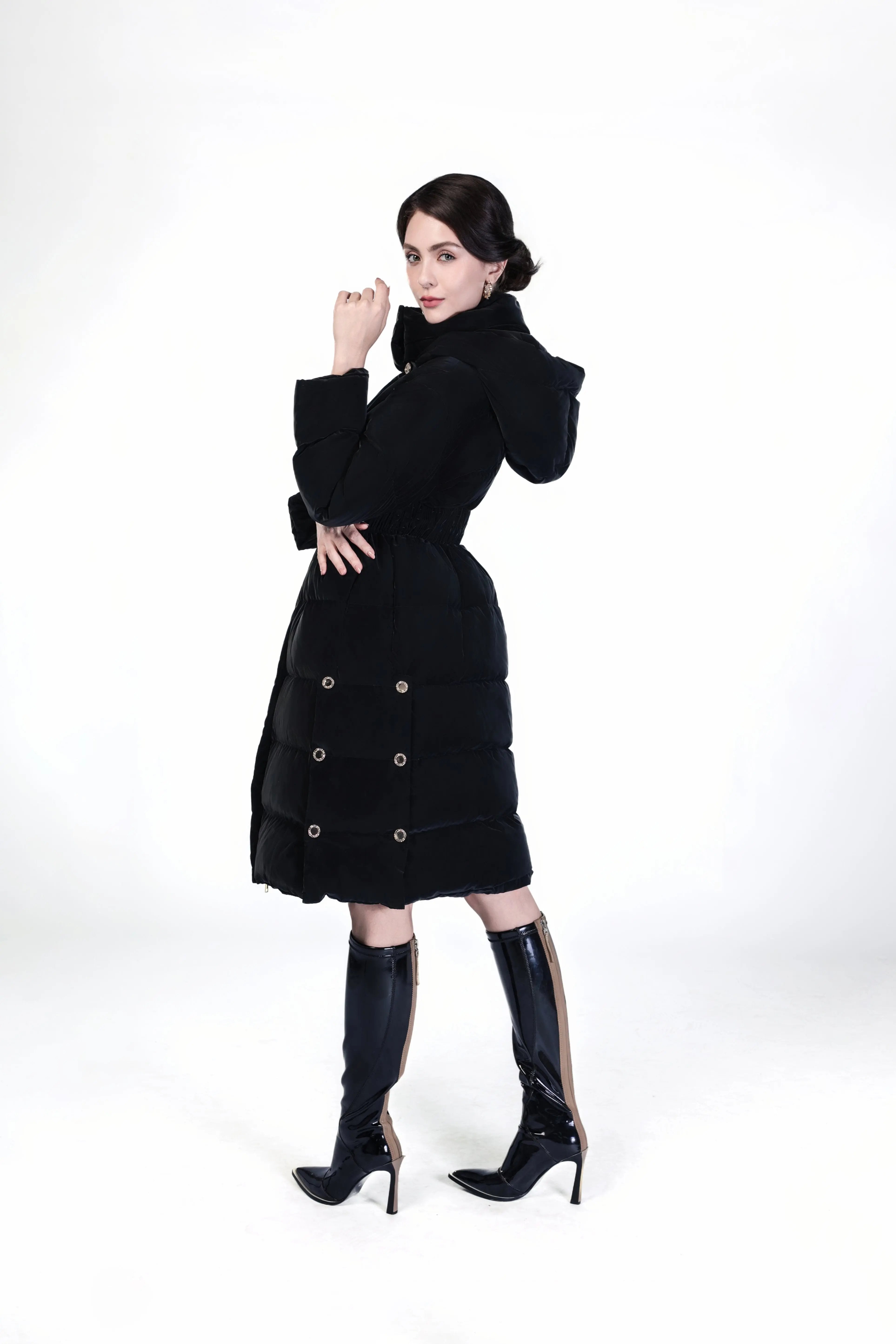 Sophisticated Black Long Puffer Coat - Winter Elegance ULA
