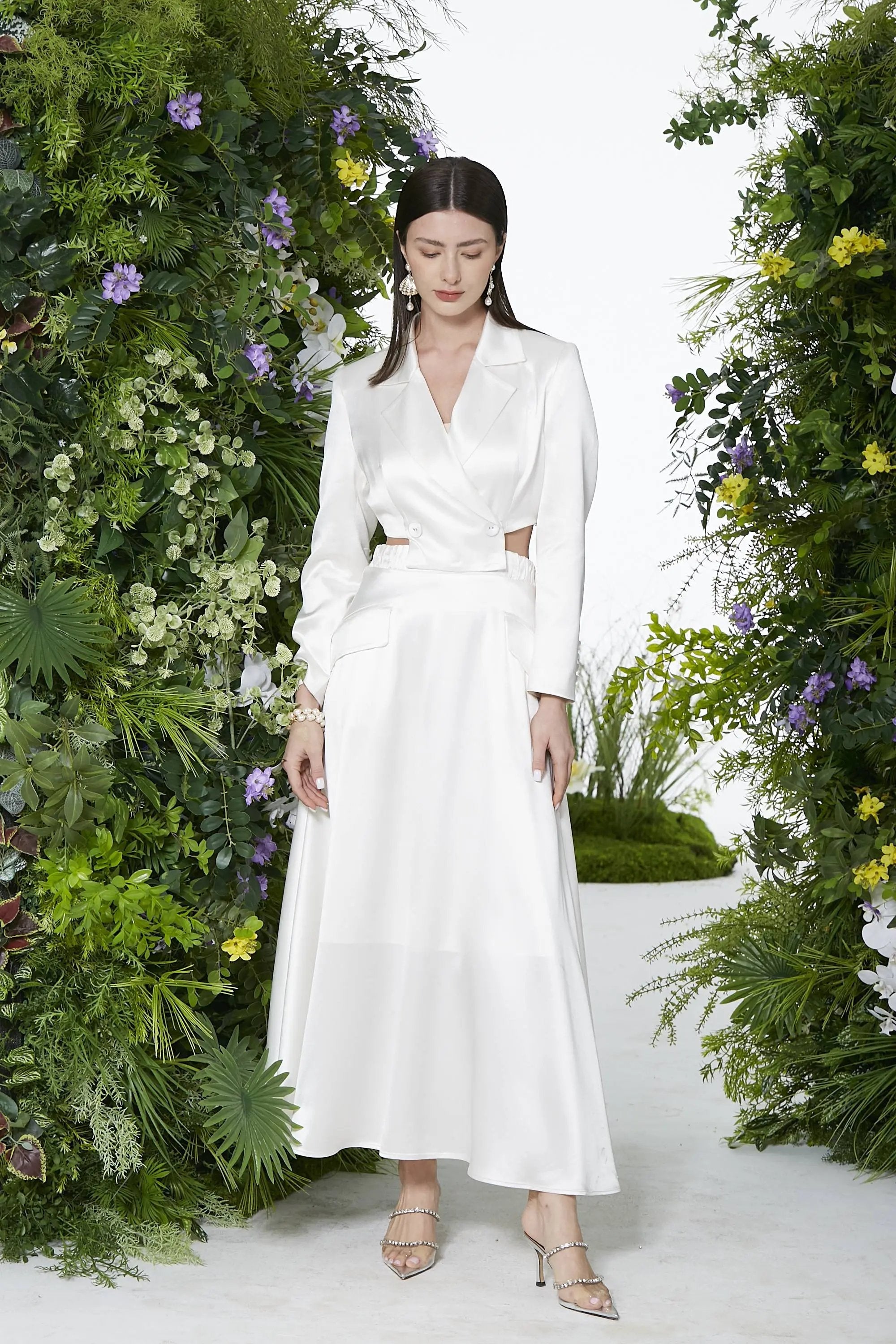 Women’s Spring Elegant High Temperament Button Suit ULA