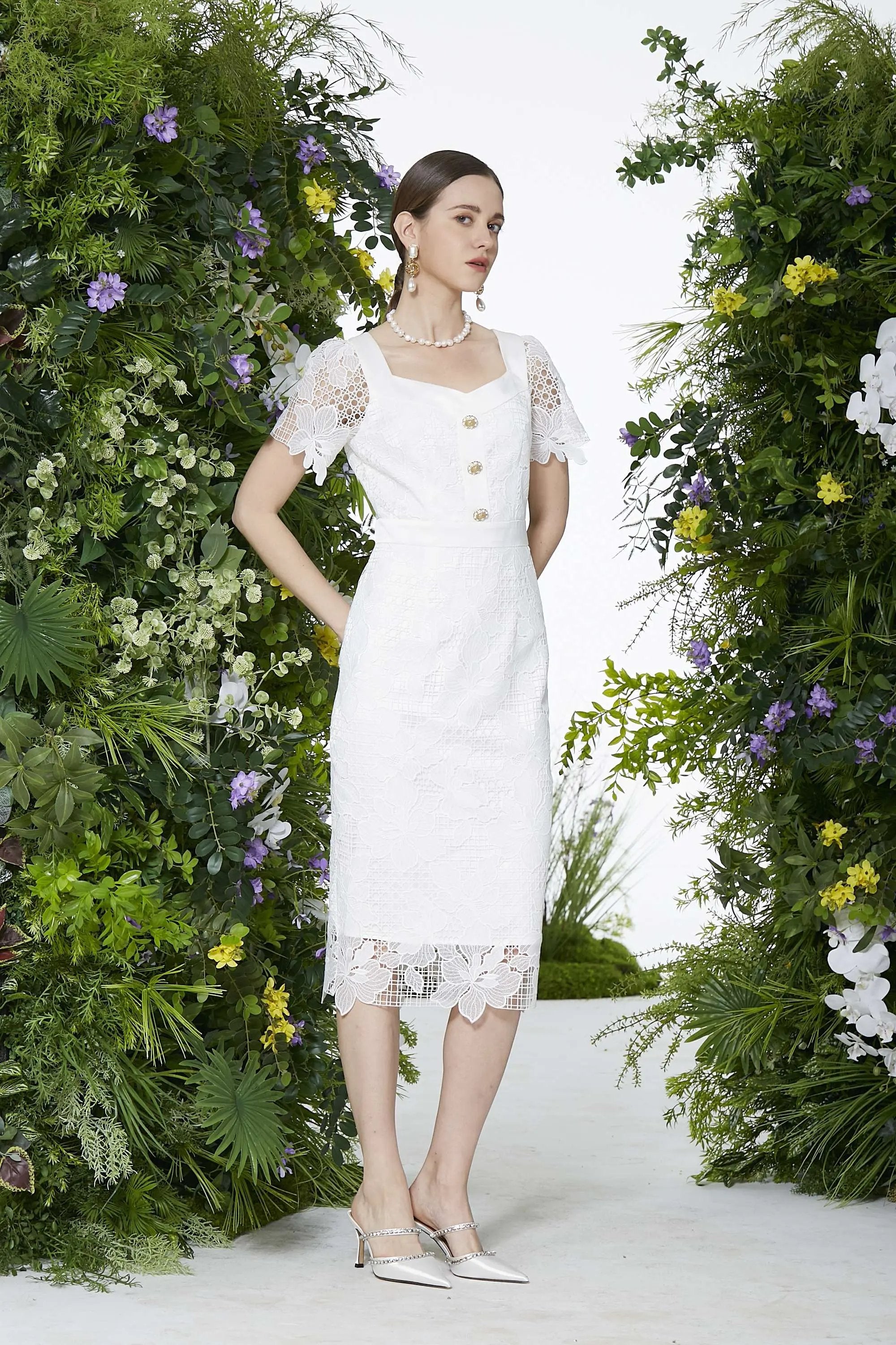 Ladies' Elegant Summer Temperament Square Collar Lace Waist Skirt ULA