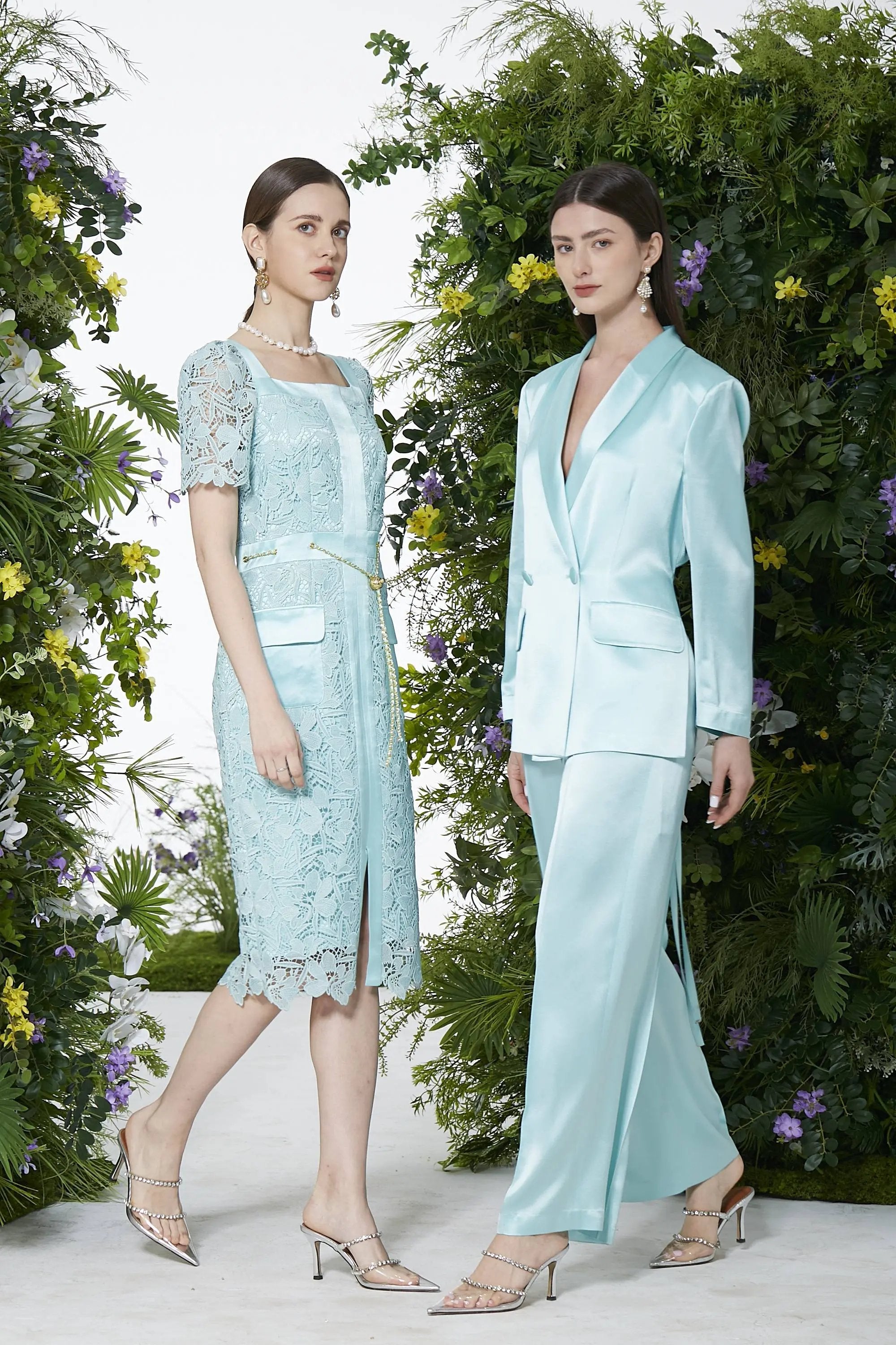 Women’s Spring Fashion Luxury V-neck Suit ULA