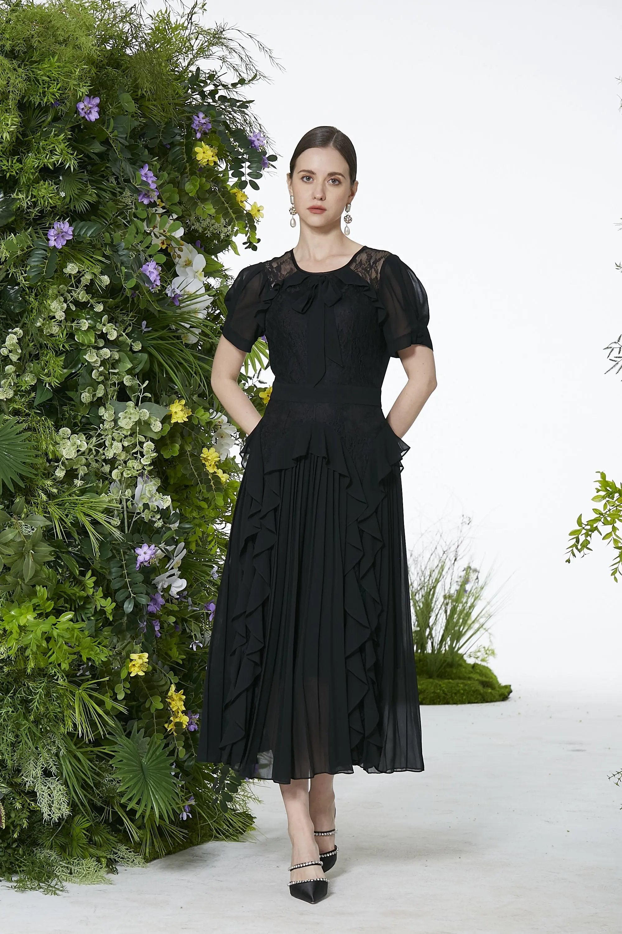 Ladies Summer Elegant Intellectual Round Neck Ruffle Dress ULA