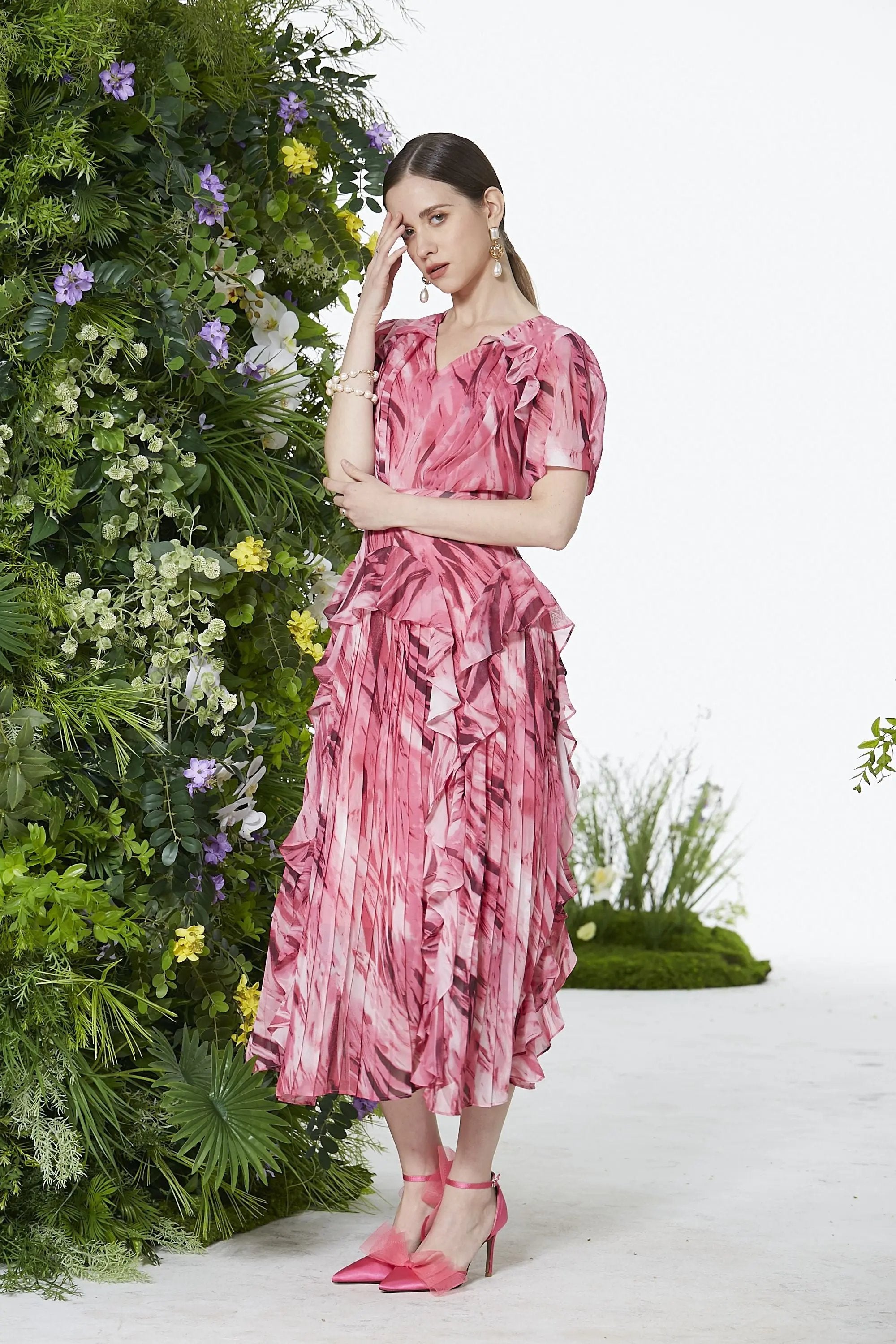 Ladies Summer Elegant V-Neck Ruffle Dress ULA