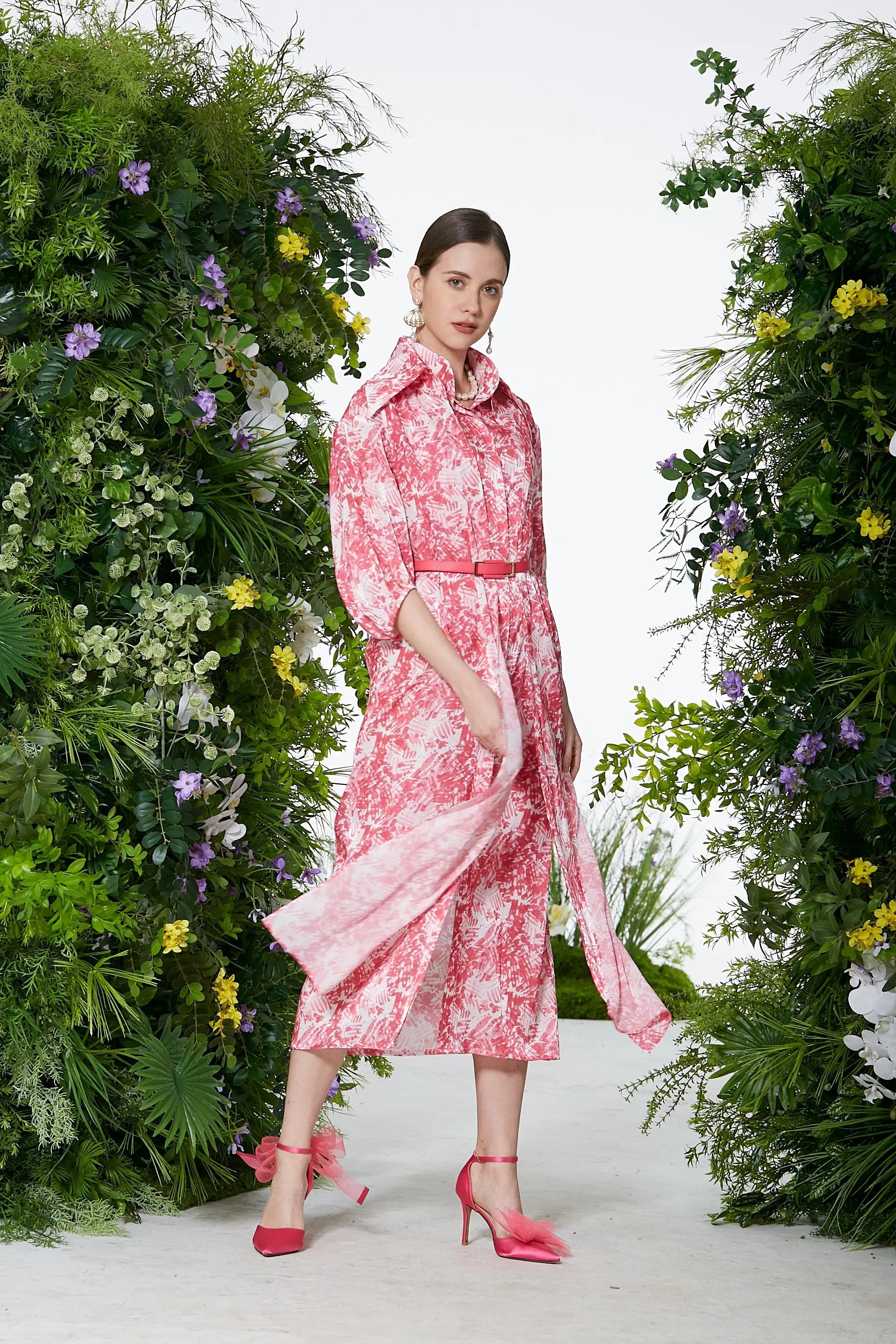 Women's Spring and Summer Stand Collar Belted Vibrant Elegant  Dress ULA