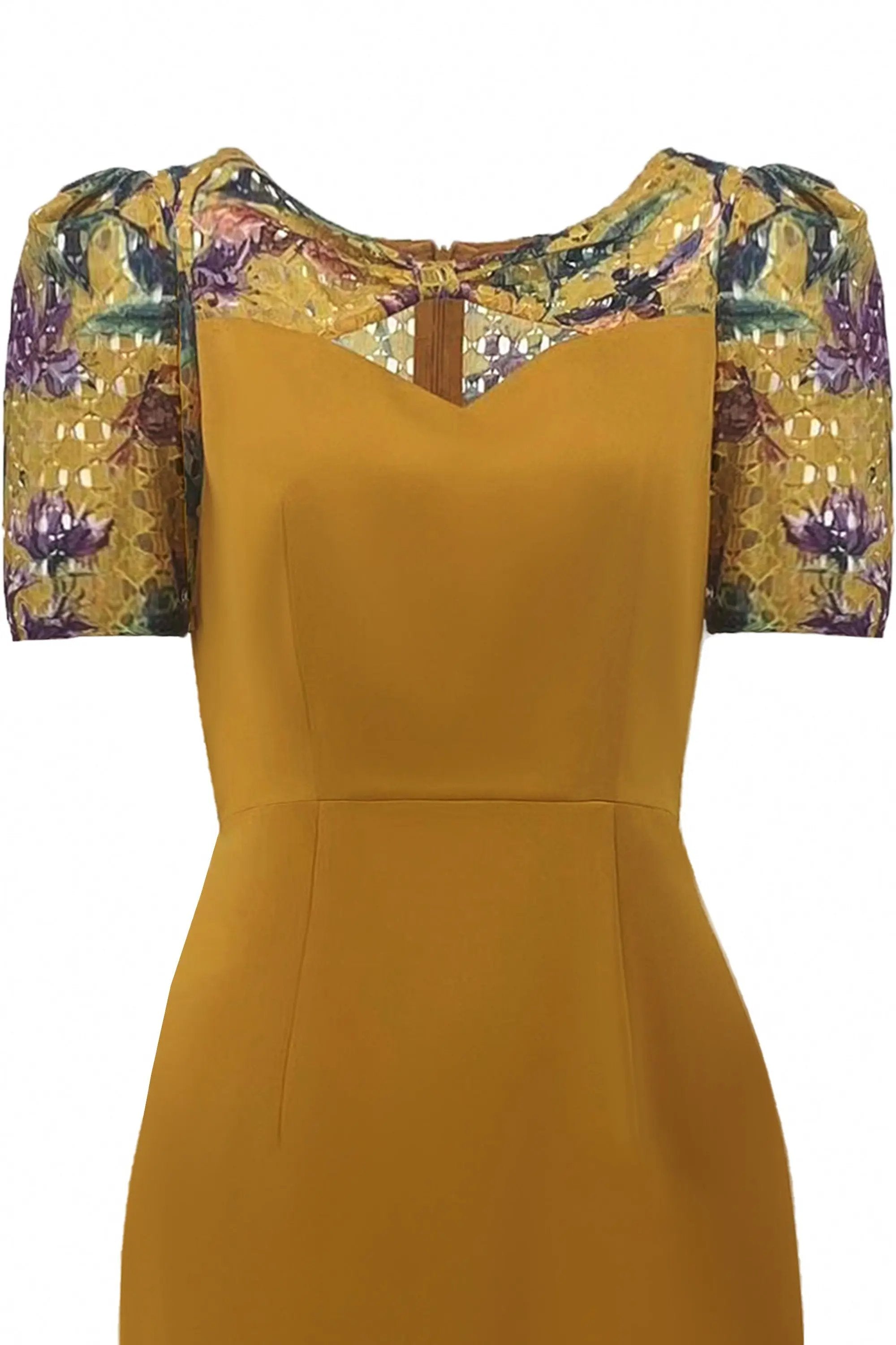 This year's fashion trend is beautiful sets for women with a sense of luxury. Celebrity bottomed dresses, double-sided coats, two-piece sets ULA