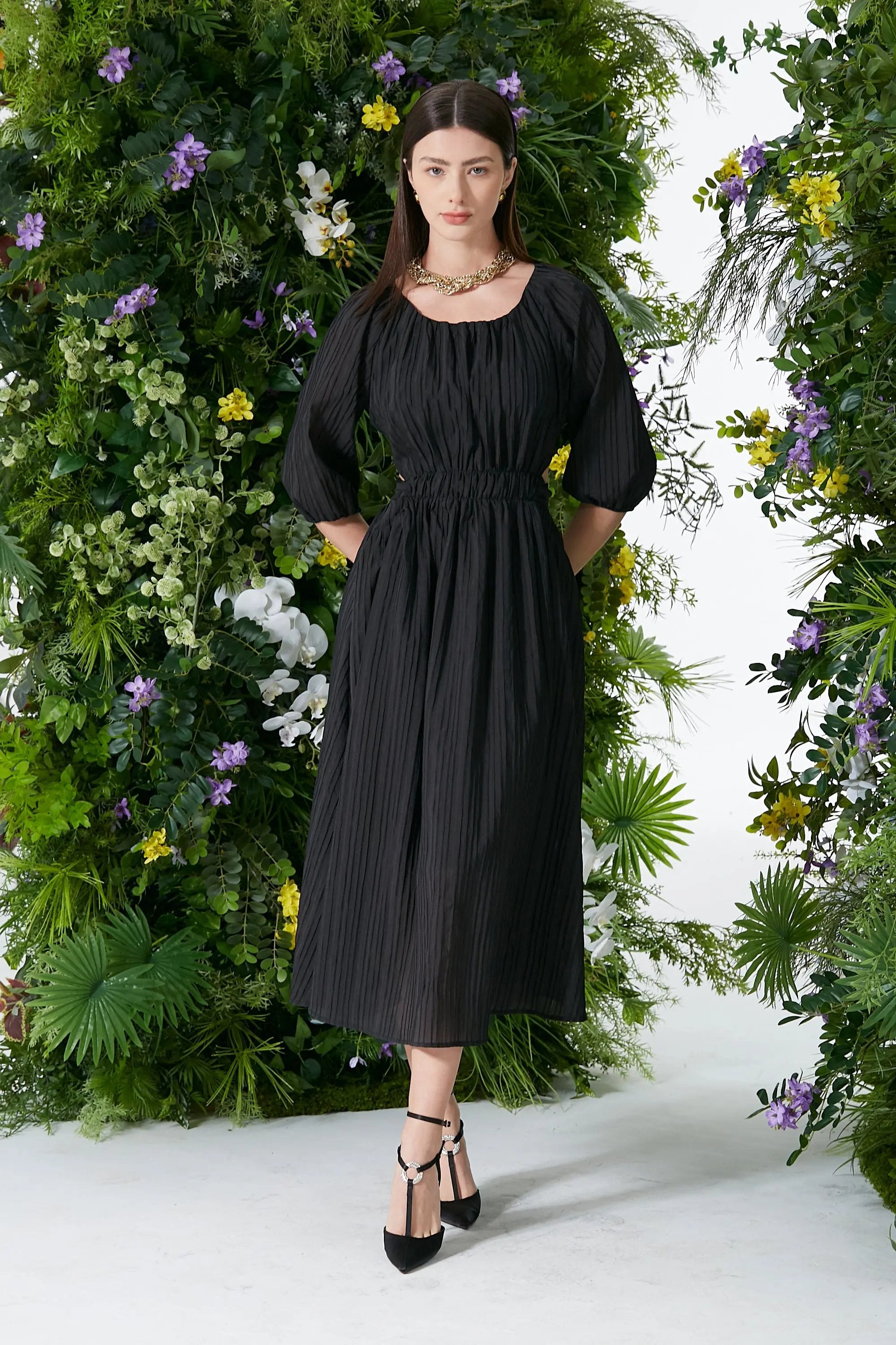 Ladies’ Spring and Summer Intellectual Round Neck Waist Dress ULA