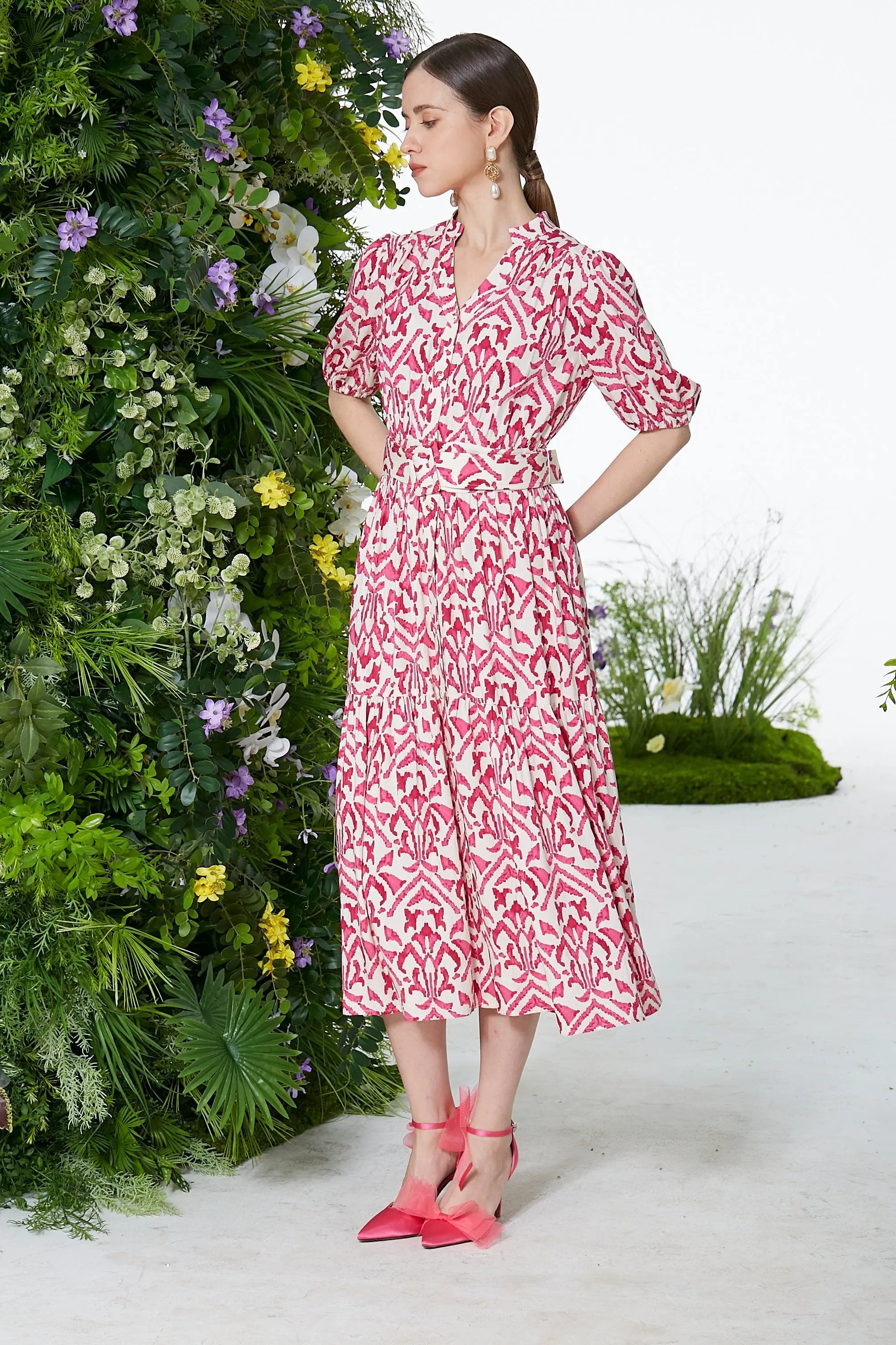 Women's Summer Elegant Sweet Printed V-neck Dress ULA