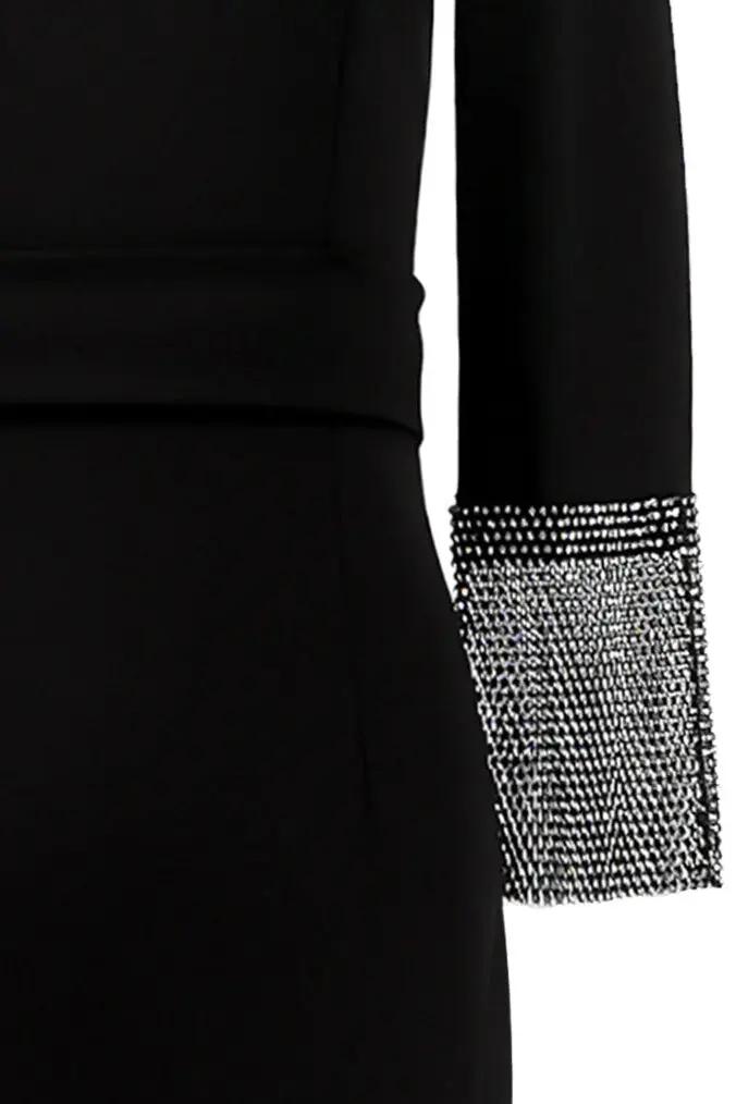 High end exquisite black dress winter 2024 new women's clothing temperament French formal dress long skirt ULA